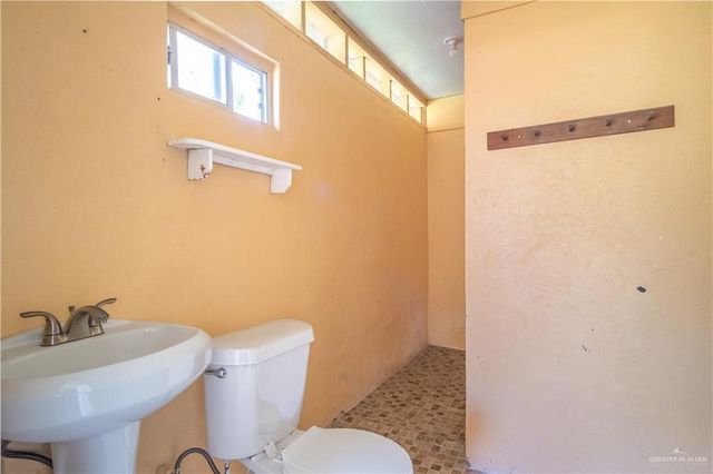 3109 Raul Gonzalez Drive, Mercedes, TX 78570