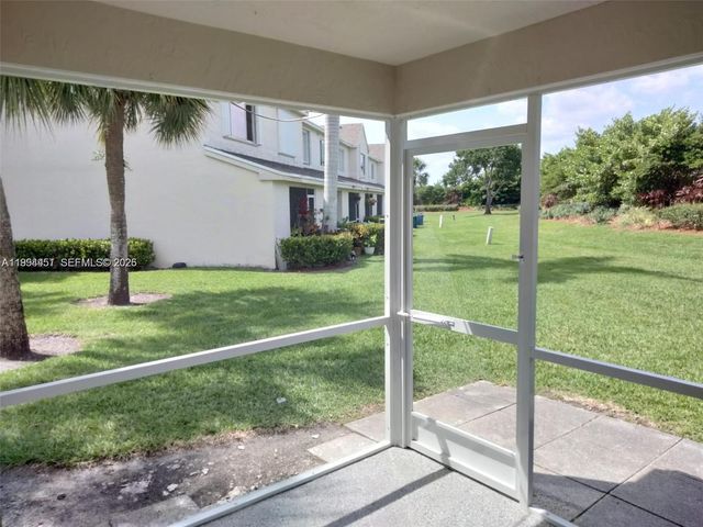 16731 Hemingway Drive, Weston, FL 33326