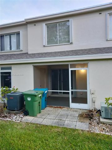 16731 Hemingway Drive, Weston, FL 33326