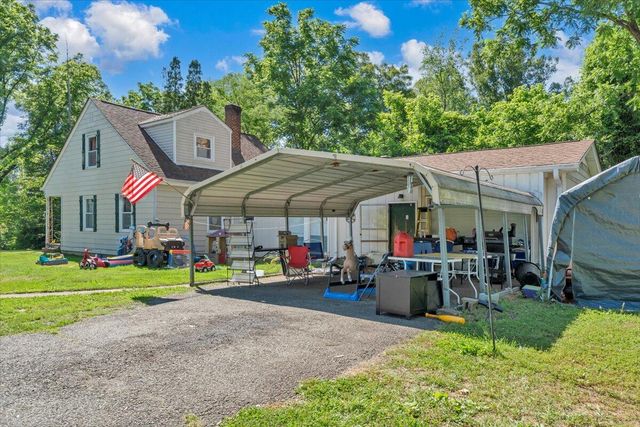 143 Tower RD, Bassett, VA 24055