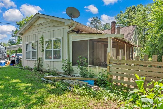 143 Tower RD, Bassett, VA 24055