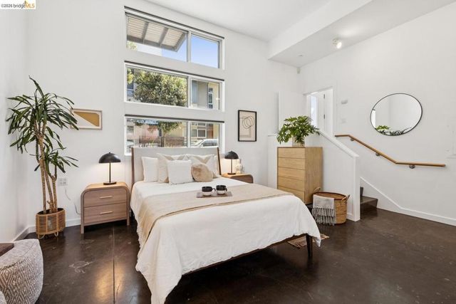 2830 Mandela PKWY, Oakland, CA 94608