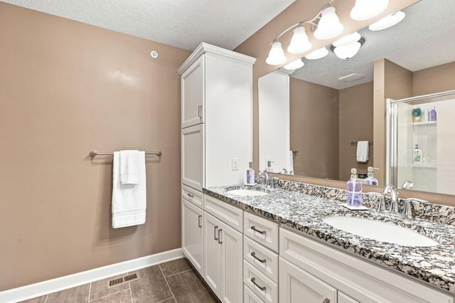 8121 Evergreen Lane N, Maple Grove, MN 55369