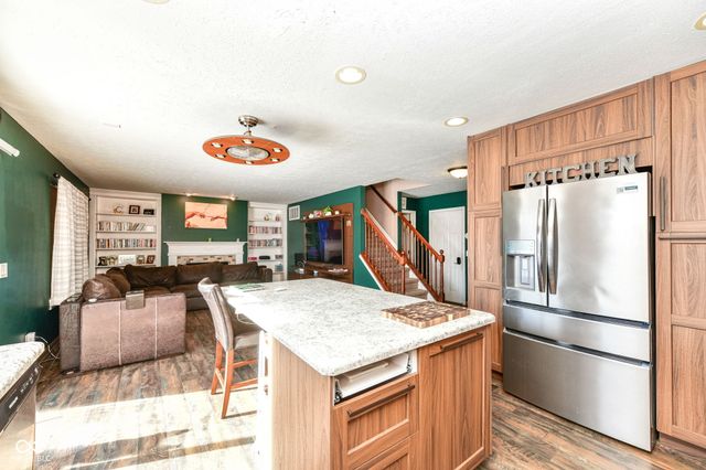 7247 Braxton Drive, Noblesville, IN 46062