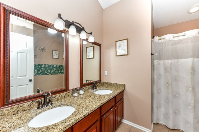 7247 Braxton Drive, Noblesville, IN 46062