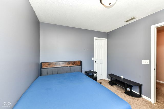 7247 Braxton Drive, Noblesville, IN 46062