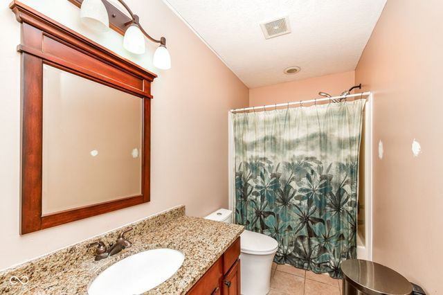 7247 Braxton Drive, Noblesville, IN 46062