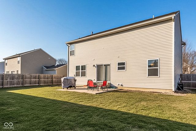 7247 Braxton Drive, Noblesville, IN 46062