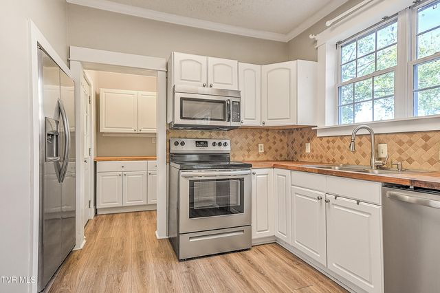 314 Lamont Street, Johnson City, TN 37604