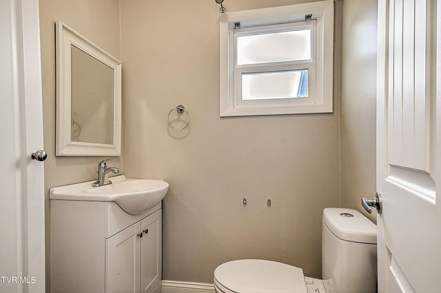 314 Lamont Street, Johnson City, TN 37604
