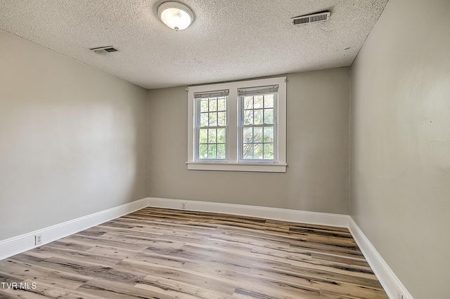 314 Lamont Street, Johnson City, TN 37604