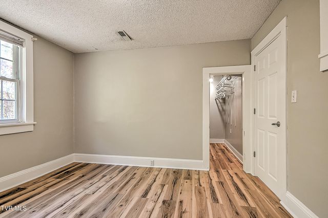 314 Lamont Street, Johnson City, TN 37604