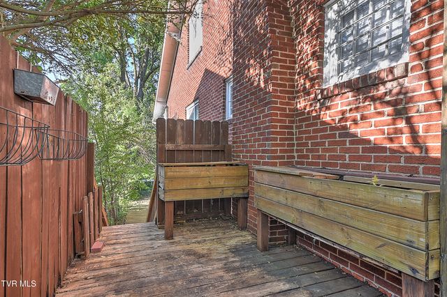314 Lamont Street, Johnson City, TN 37604