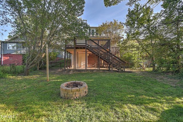 314 Lamont Street, Johnson City, TN 37604