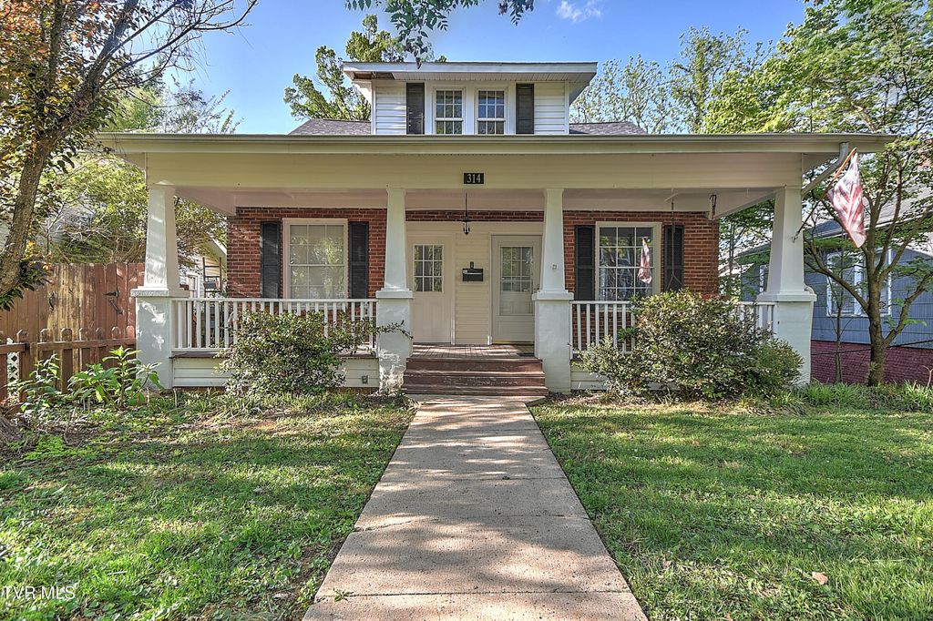 314 Lamont Street, Johnson City, TN 37604
