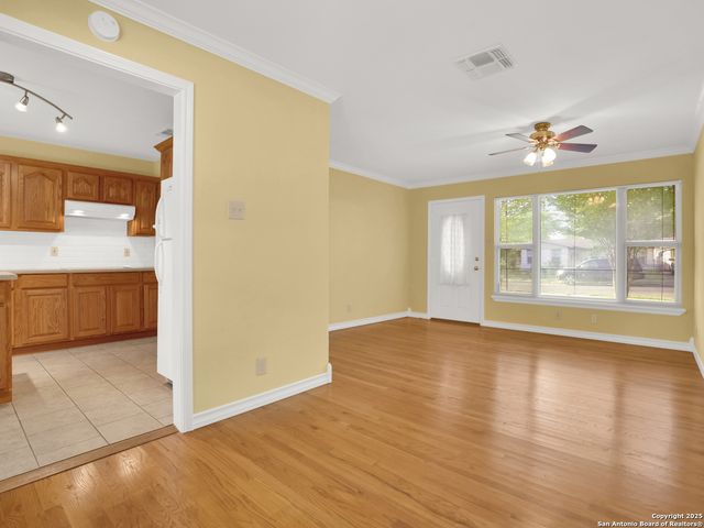 107 Sullivan, San Antonio, TX 78213