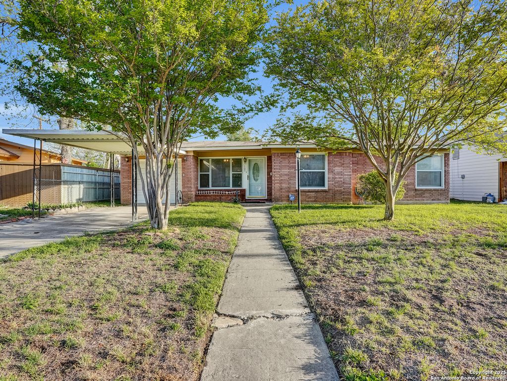 107 Sullivan, San Antonio, TX 78213