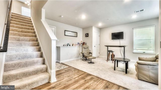 4320 ROLAND HEIGHTS AVE, Baltimore, MD 21211