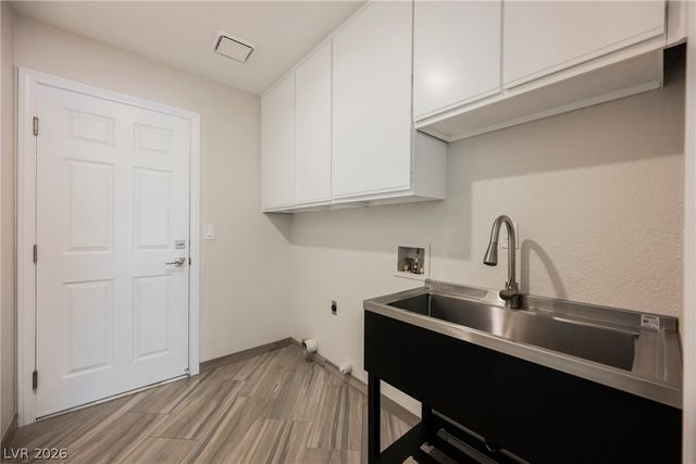 222 Windsong Drive, Henderson, NV 89074
