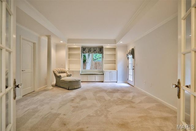 1000 Schwarz Road, Edwardsville, IL 62025
