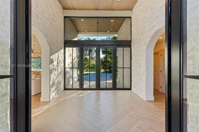 16889 SW 73rd Court, Palmetto Bay, FL 33157