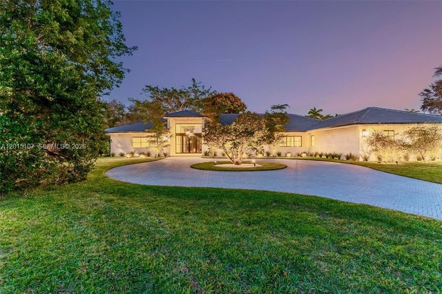 16889 SW 73rd Court, Palmetto Bay, FL 33157