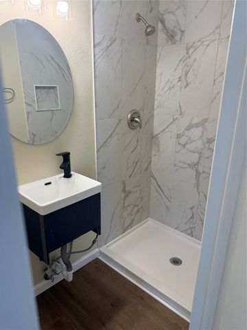 2063 Calle Ensenada, Santa Fe, NM 87505