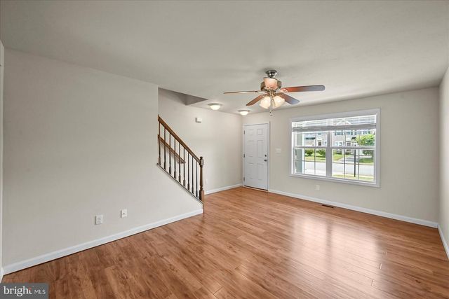 323 MAPLE DR, Hanover, PA 17331