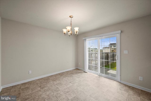 323 MAPLE DR, Hanover, PA 17331