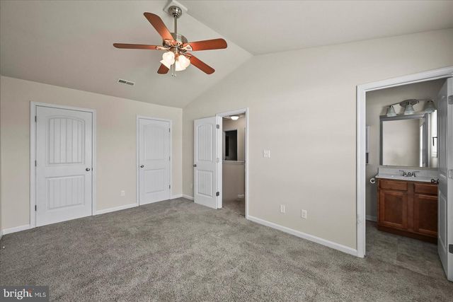323 MAPLE DR, Hanover, PA 17331