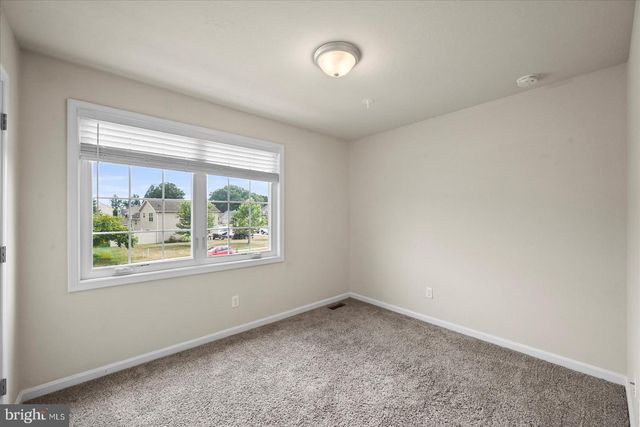 323 MAPLE DR, Hanover, PA 17331