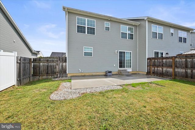 323 MAPLE DR, Hanover, PA 17331