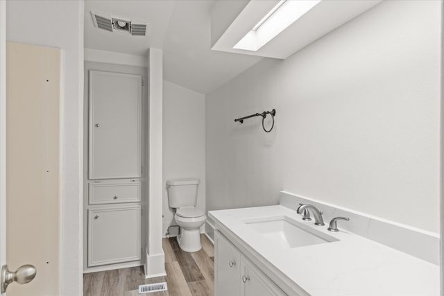 307 S Crockett Street, Edgewood, TX 75117