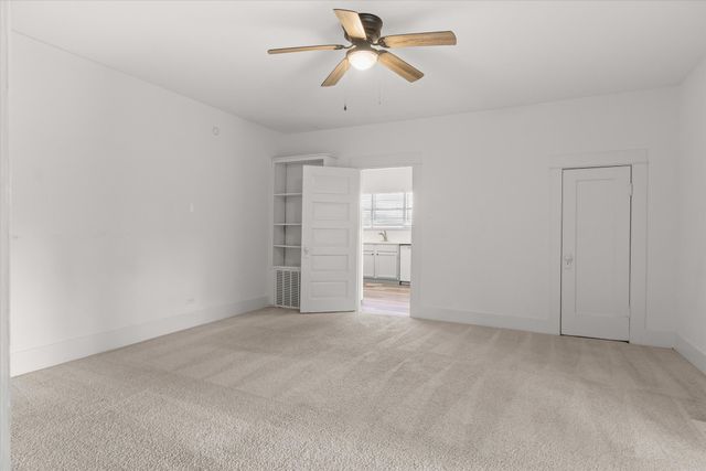 307 S Crockett Street, Edgewood, TX 75117