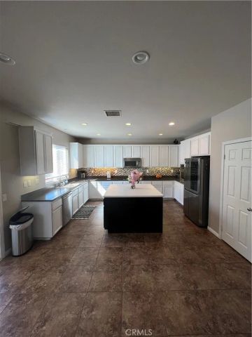 12971 Fawnskin, Hesperia, CA 92344