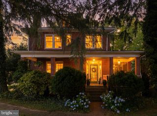 715 VALLEY VIEW AVE SW, Leesburg, VA 20175