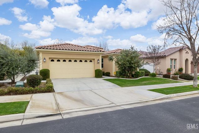 12612 Abercromby Drive, Bakersfield, CA 93312