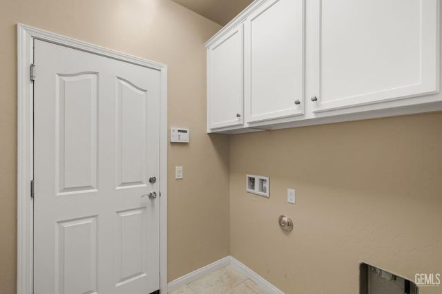 12612 Abercromby Drive, Bakersfield, CA 93312