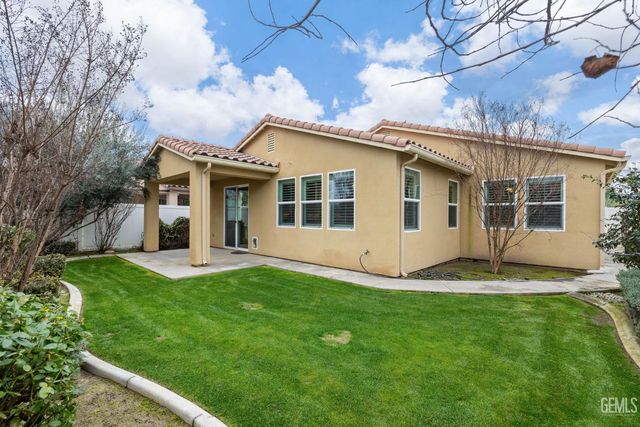 12612 Abercromby Drive, Bakersfield, CA 93312