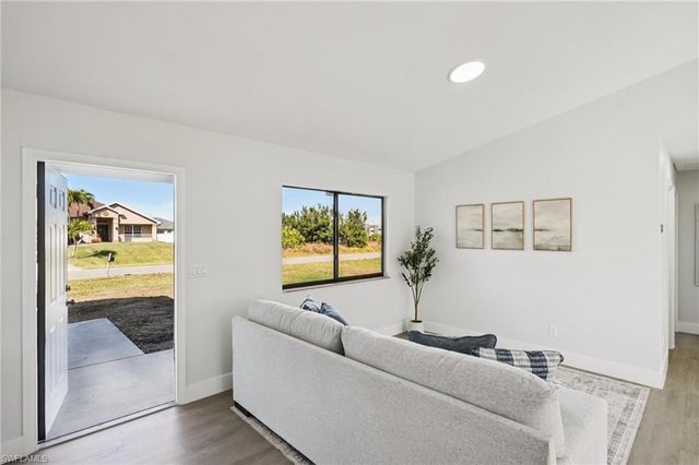 2226 SW 1st ST, Cape Coral, FL 33991