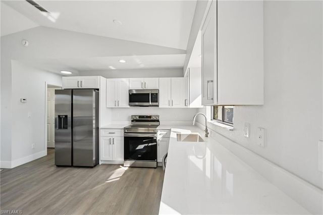 2226 SW 1st ST, Cape Coral, FL 33991