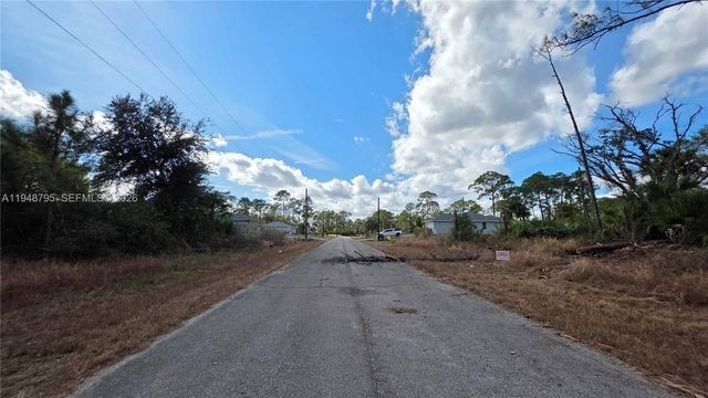 315 Ivanhoe Ave, La Belle, FL 33935