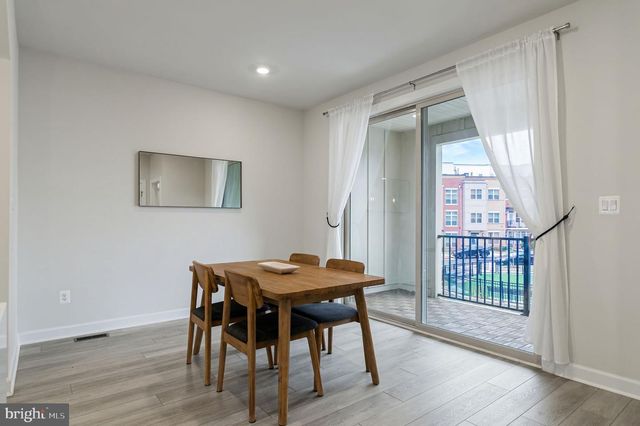 10689 FAIRGROUNDS DR, Fairfax, VA 22030