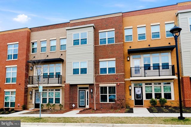 10689 FAIRGROUNDS DR, Fairfax, VA 22030