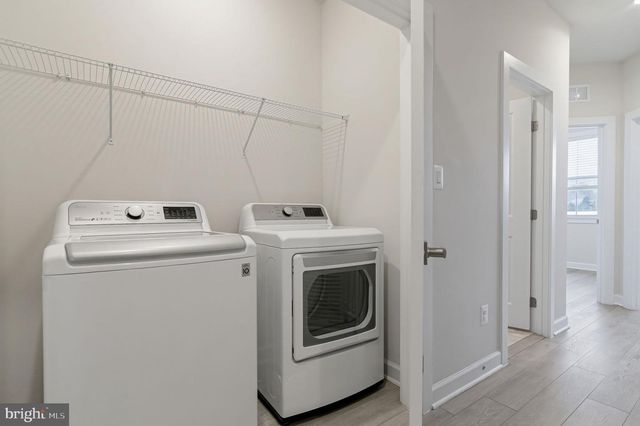 10689 FAIRGROUNDS DR, Fairfax, VA 22030