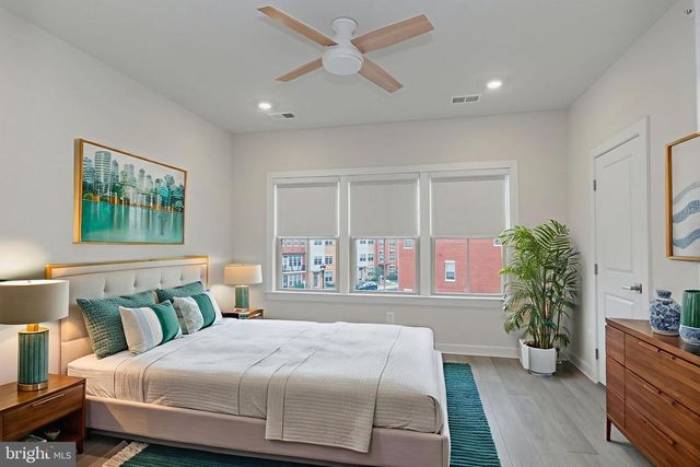 10689 FAIRGROUNDS DR, Fairfax, VA 22030