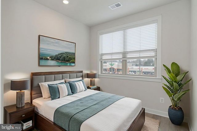 10689 FAIRGROUNDS DR, Fairfax, VA 22030