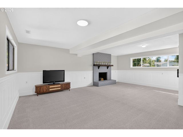 20665 Sw ESSEN Ct, Beaverton, OR 97078