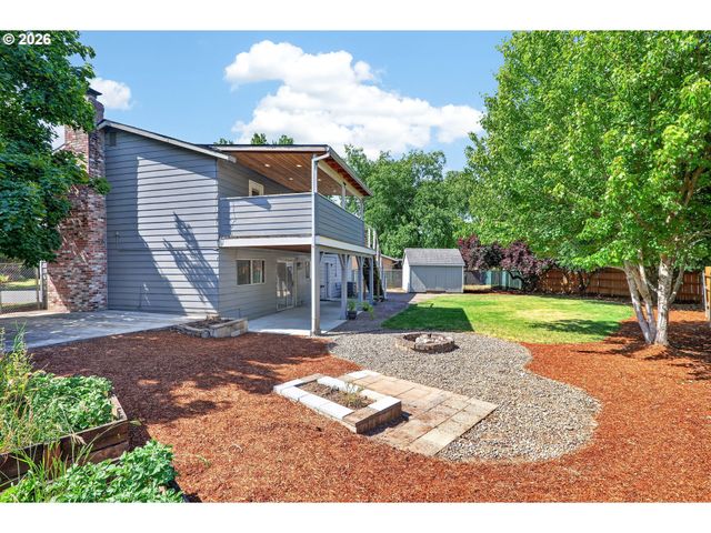 20665 Sw ESSEN Ct, Beaverton, OR 97078