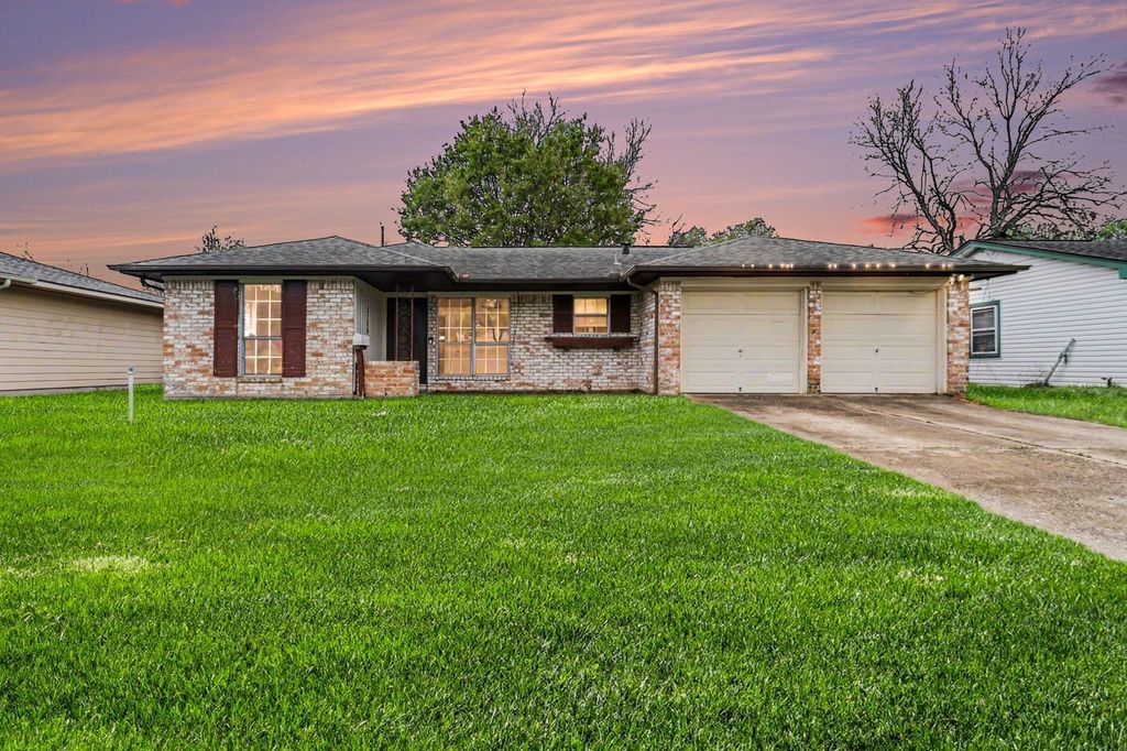 3706 Rena Jane Lane, Pasadena, TX 77503